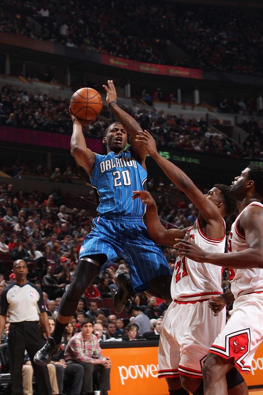 眼神中流露 眼神中流露