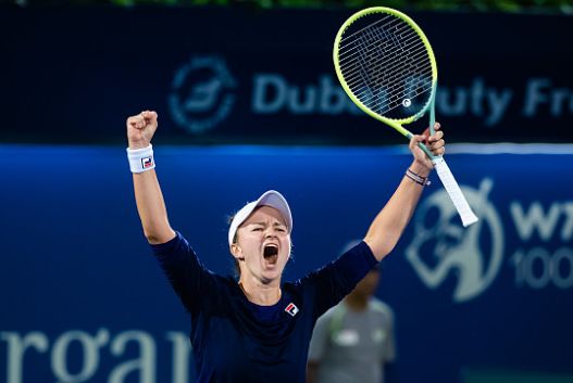 员通过不懈 员通过不懈