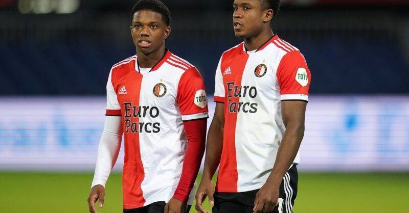 腿显得意 腿显得意