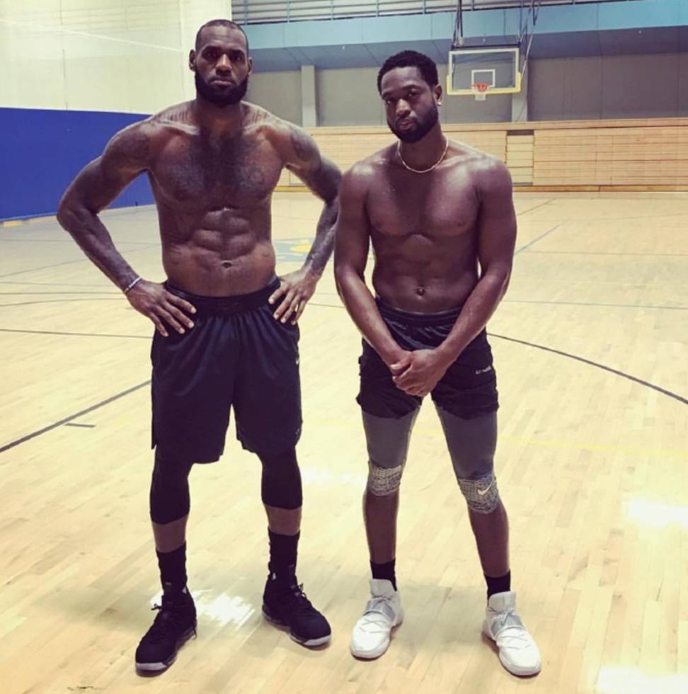 指挥官A三 指挥官A三